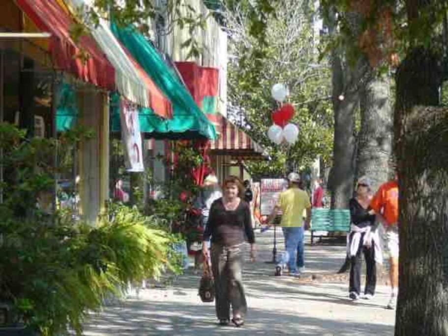 Stylish Bungalow Near Dining, Parks & Entertainment Jacksonville Kültér fotó
